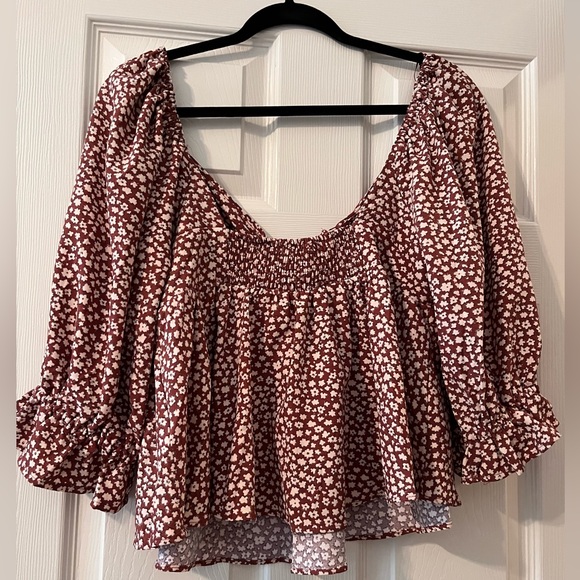 Newbury Kustom NWOT Floral Top - Picture 5 of 5